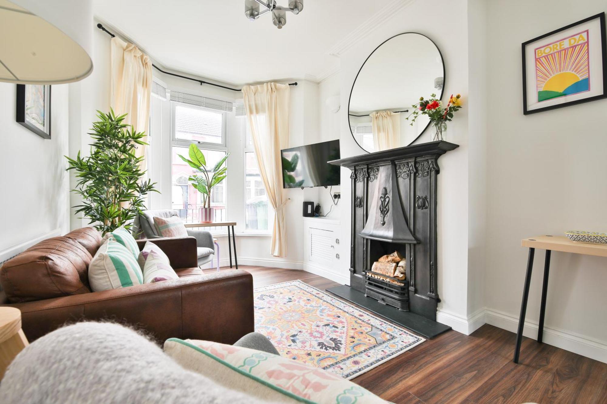 Fresh Cardiff Bay 2 Bedroom House- 3 Tv'S ภายนอก รูปภาพ