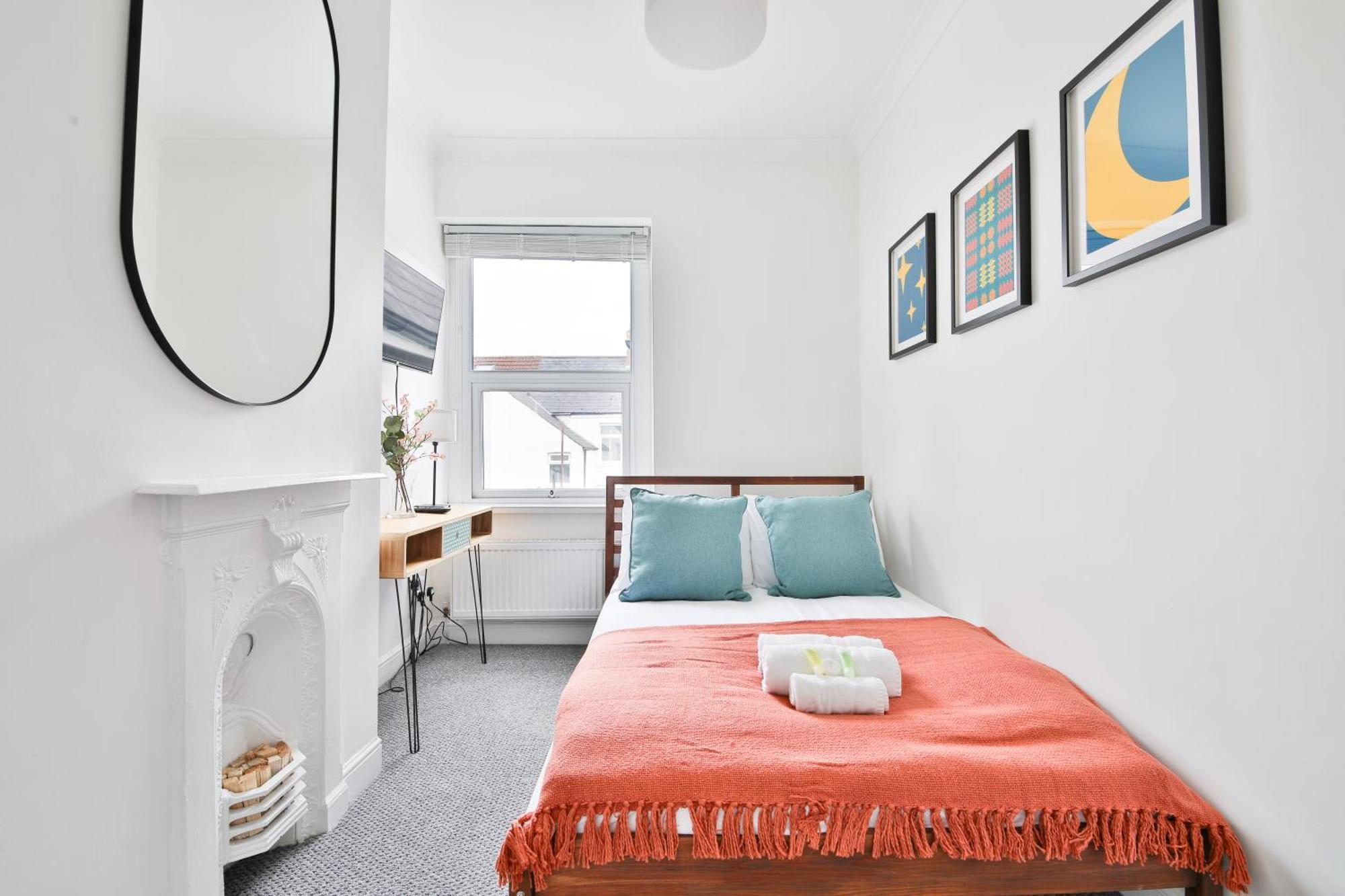 Fresh Cardiff Bay 2 Bedroom House- 3 Tv'S ภายนอก รูปภาพ