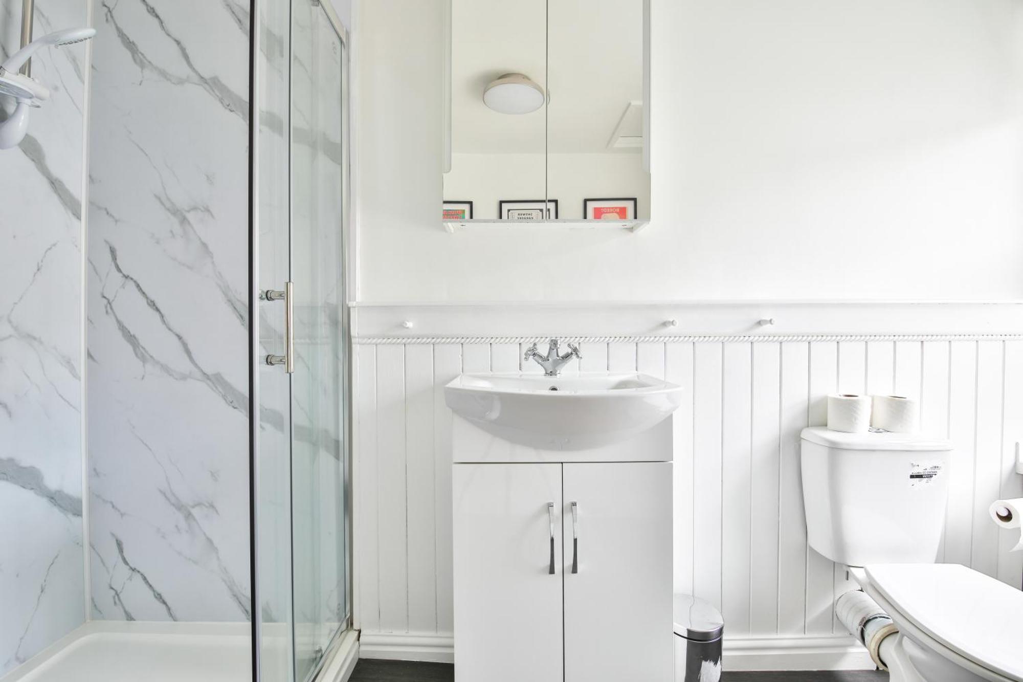 Fresh Cardiff Bay 2 Bedroom House- 3 Tv'S ภายนอก รูปภาพ