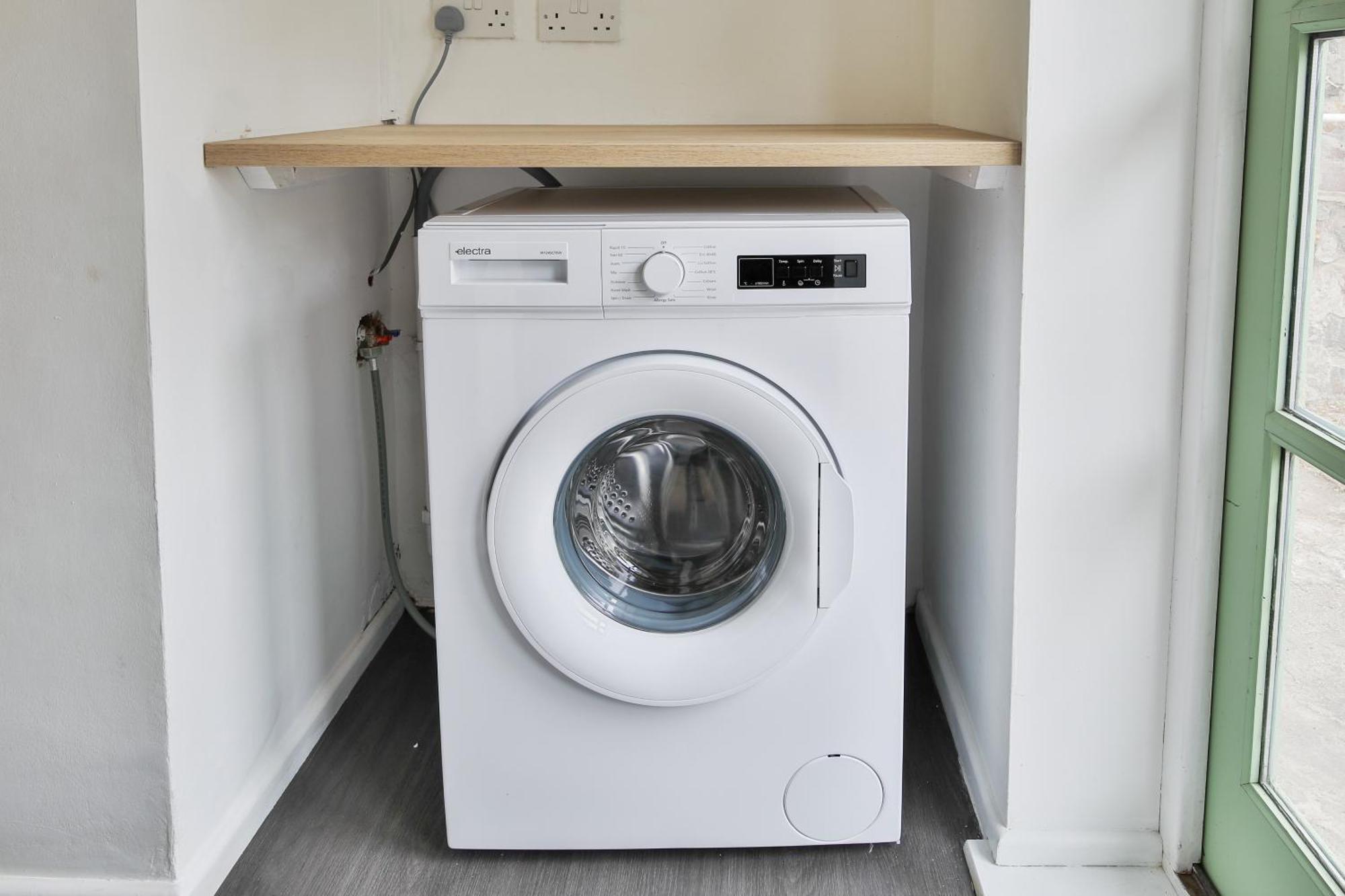Fresh Cardiff Bay 2 Bedroom House- 3 Tv'S ภายนอก รูปภาพ